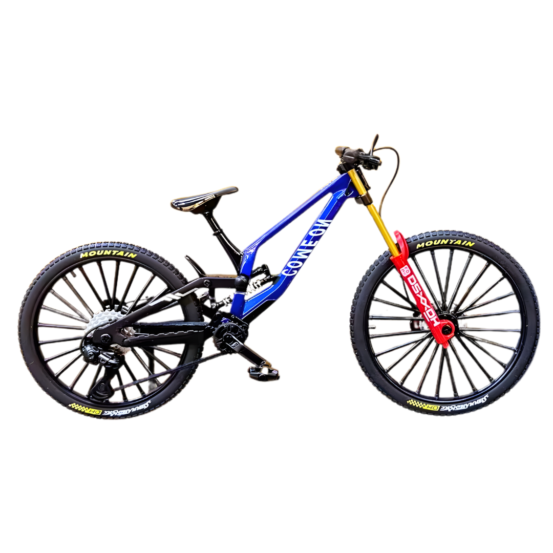 Sender miniature 1:6 – VTT miniature en métal